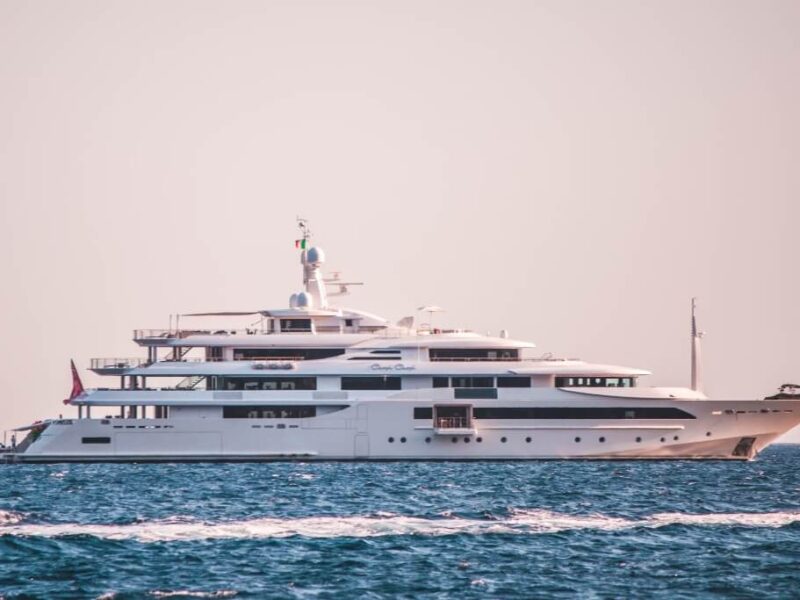 Discover the Magic of Santorini